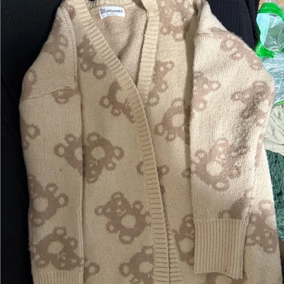 No Boundaries Sweaters Beige Teddy Bear Sweater Poshmark